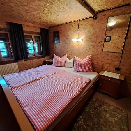 Lippnerhuette By Interhome Alpstuga Tux